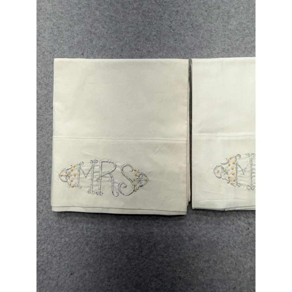 Pacific Percale Pillowcases‎ Set of 2 Mr & Mrs Embroidered Made in USA 42x38.5